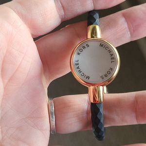 Michael Kors fitness tracker